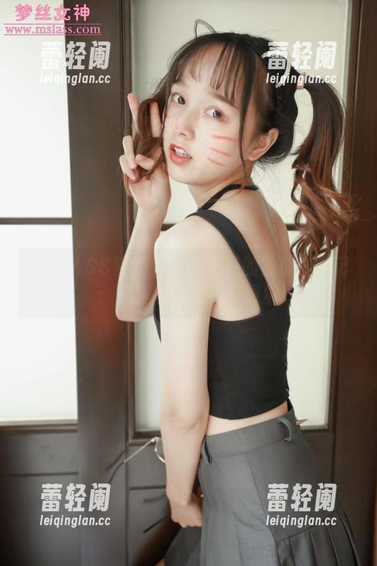 MSLASS梦丝女神 - 芷蕾的丝袜奇遇记：私房里的油光美图展