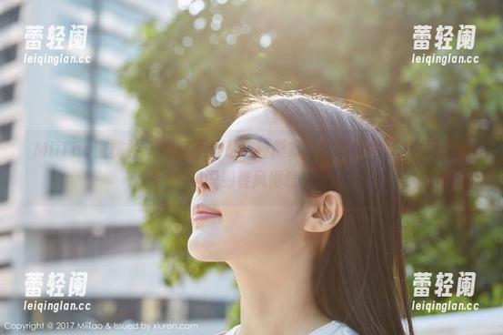 MiiTao蜜桃社-米琪MIKI MiiTao蜜桃社 - 御姐不止是一种形象,米琪MIKI的原图让你见识到春风得意。