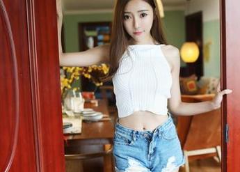 MyGirl美媛馆 – MARA酱图集更新，吊带的选择让人有点恍惚，这是谁的脑洞？