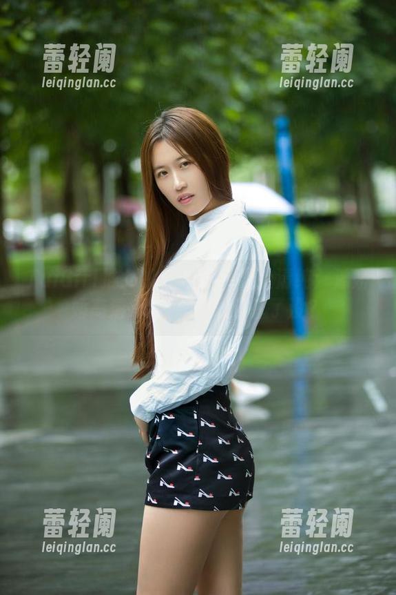 TuiGirl推女郎-潘娇娇 TuiGirl推女郎 - 当热辣遇上清纯:潘娇娇高清JK,准备好分享了没?