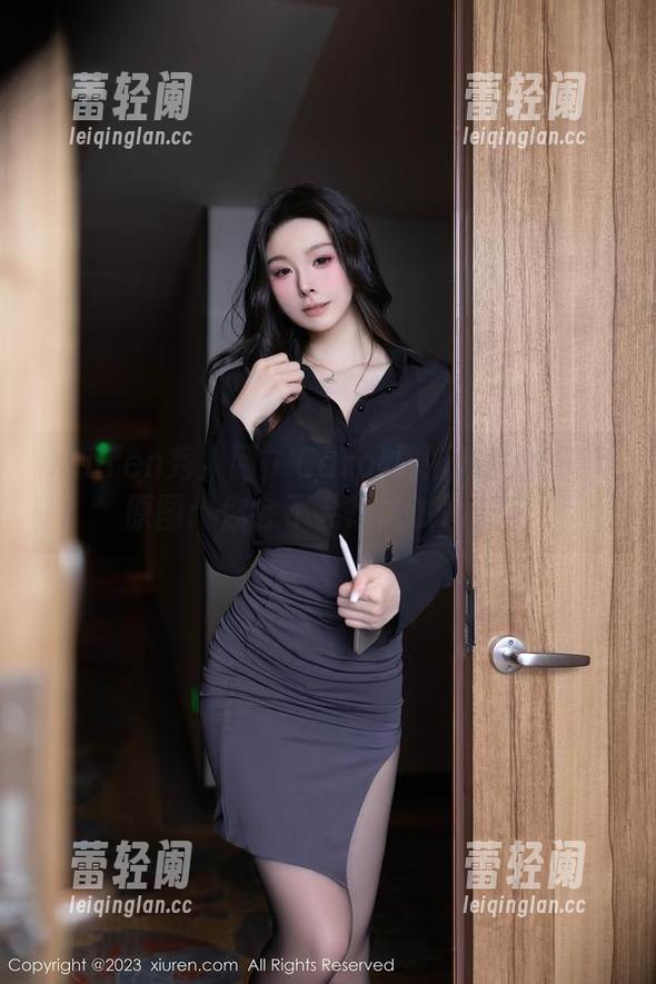Xiuren秀人网 - Carol周妍希的牛仔裤原图：你会不会想试试同款？