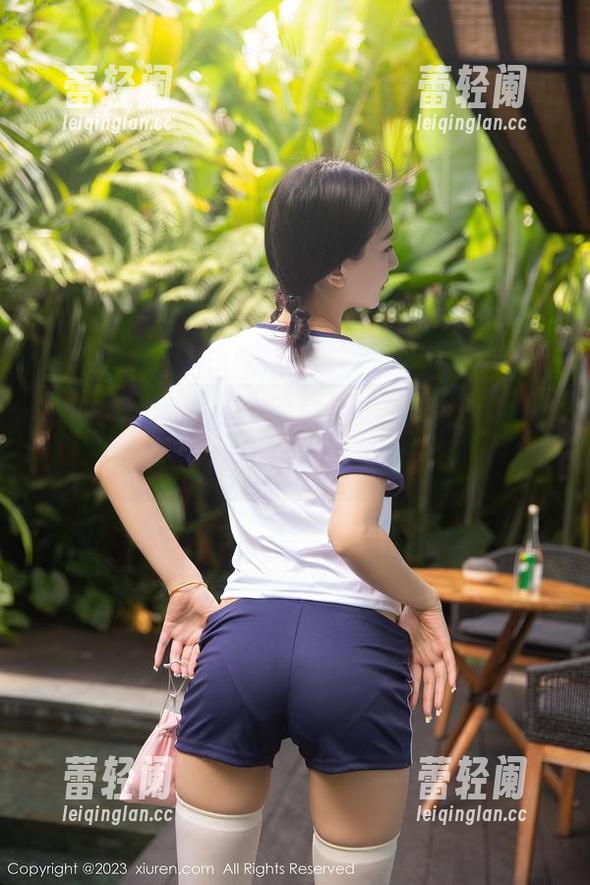 Xiuren秀人网 - 周井空的黑丝合集，瞬间提升艳丽值，不愧是她！