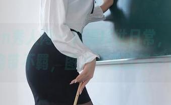 Xiuren秀人网 – 抖娘利世日常，清新又略带不羁，图片一看就停不下