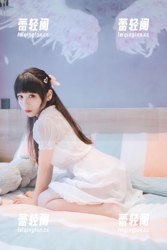 最新一波usejan蓝蓝美图，谁说女孩不能放肆一点？