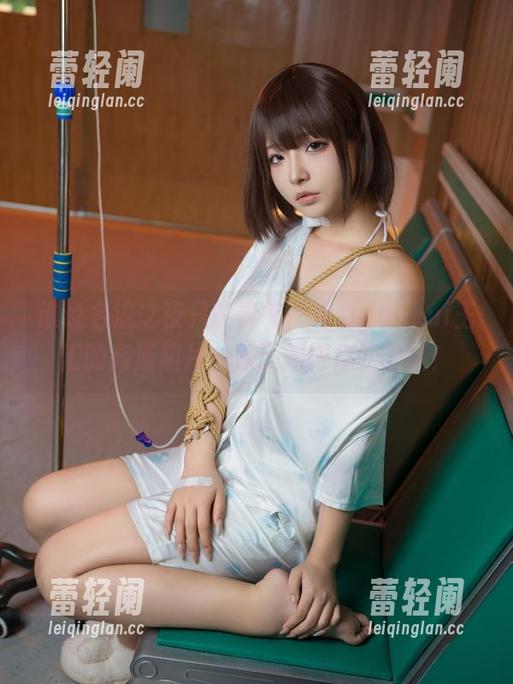 谁说名流之夜只能贵气？来看yuuhui玉汇的高清照片，保证拗得你脑壳疼！