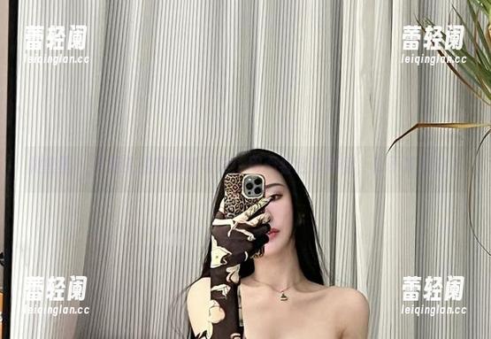 不爱笑的赛琳 微密圈 - 不爱笑的赛琳的写真:用心看这波颜值,算不算过分?
