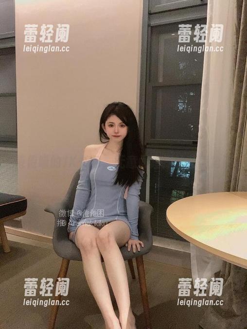 倦倦喵的JK书包，无意间窥探的私房角落