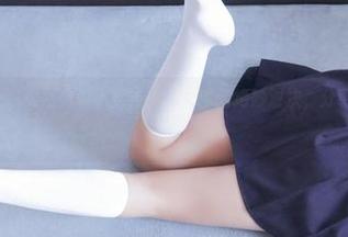 兔玩映画：一组美图记录下女仆和兔女郎的绝妙对决，分享给喜欢的TA！
