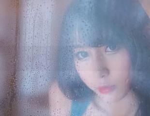 作品毫无悬念，女仆黑丝配小酥酱，果然是我心中的卡点。