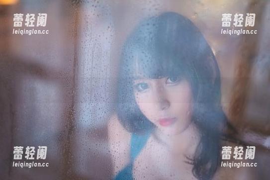 作品毫无悬念，女仆黑丝配小酥酱，果然是我心中的卡点。