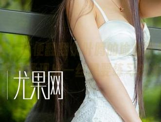 尤果网 – 随便翻翻倪叶腾的瑜伽图包，心里竟莫名涌现出一丝想要练习的冲动！