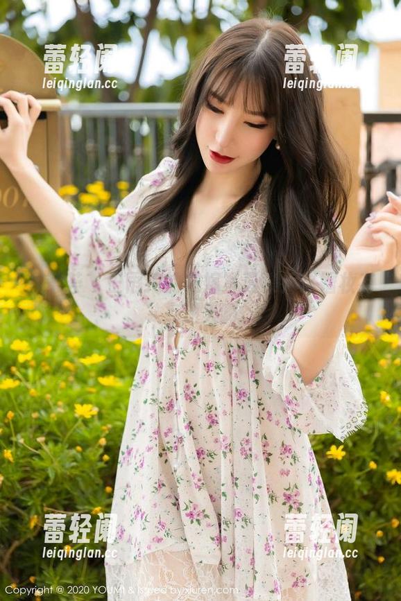 尤蜜荟 - 王雨纯的花嫁写真集：这婚妆有点逆天啊