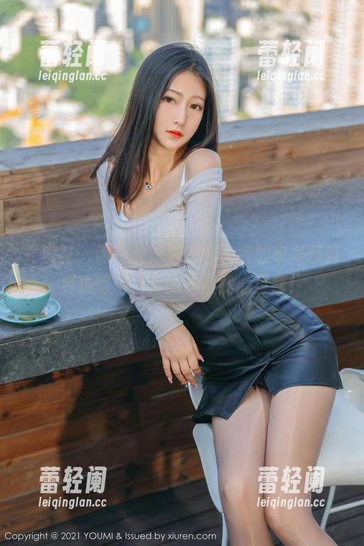 尤蜜荟 - 谭小灵泳装图包，我的审美预算要重修了，真的看得我心里痒！
