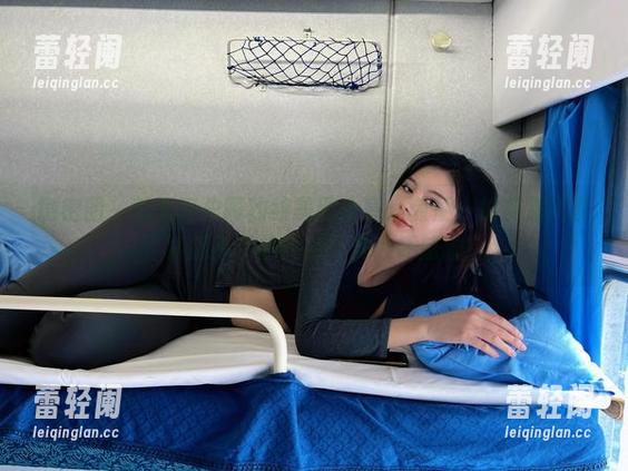 就是阿朱啊 微密圈 - 就是阿朱啊豹纹美图分享:随便一拍都是风景,捕捉不了的时刻让我心怀感激!