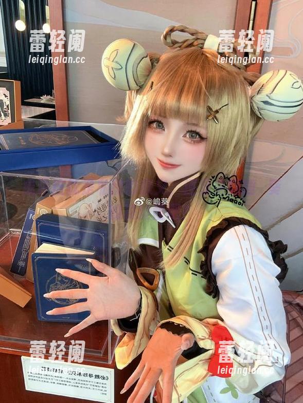 或许这就是私房的意义，还是来翻翻嶋葵的凌波酱吧？