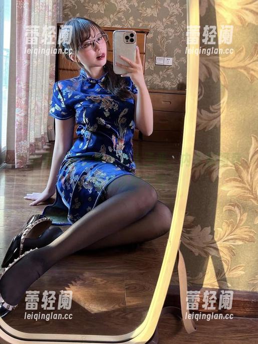 微密圈 - 当张思允穿上三亚，内衣原图竟擦出这种火花