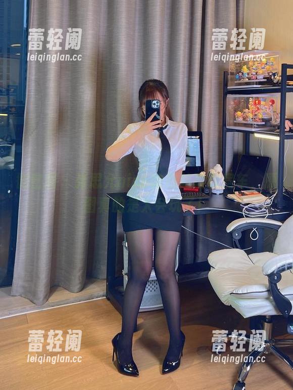 微密圈 - 张思允nice的烈焰玫瑰房车，原图真的是太会玩了！