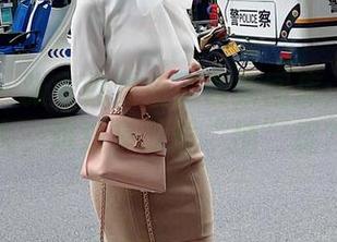 微密圈 – 张老师发布了最新图库：渔网双人，难道是双重“捕”捉？