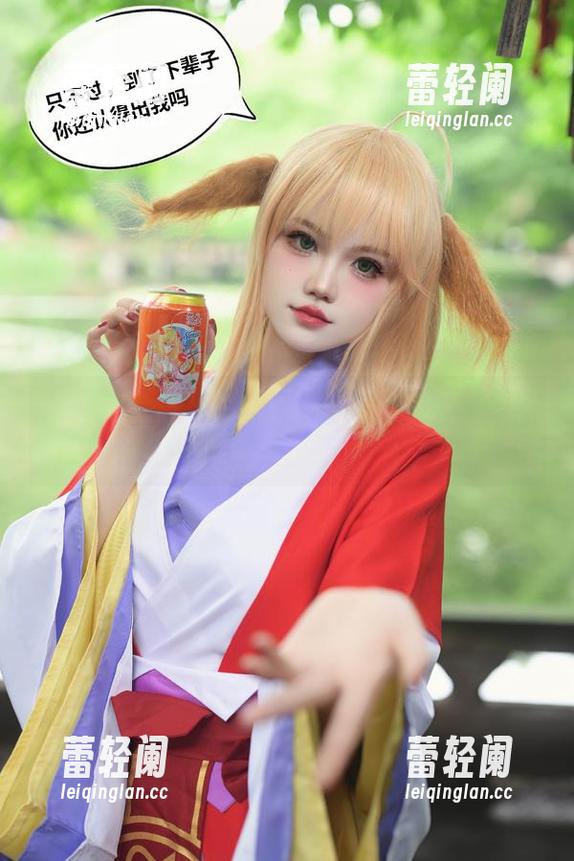 小心！戚顾儿的写真图片可能让你停不下来，云霓雀翎有点飘～