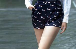 推女郎 – 水手服加赵纹清，这组写真得在线好好欣赏一下！