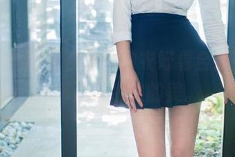 推女郎 – 连欣在线，内衣好看合集，每一件都透着懒散的美。