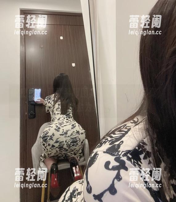 是可馨耶 微密圈 - 是可馨耶图集:盼星星盼月亮,难道星空会为她低头吗?