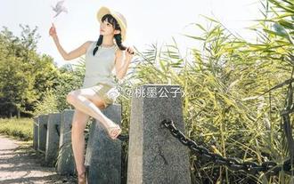 下载桃墨公子的图包：万圣节的蕾姆让你认识什么叫‘可怕又迷人’！