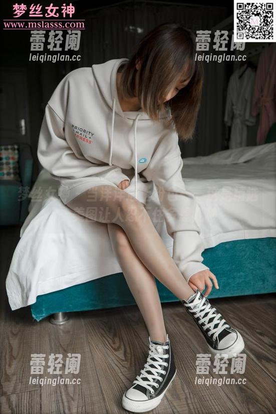 梦丝女神 - 当洋洋遇上粉色——这是精选，美图让人忍不住多想几秒