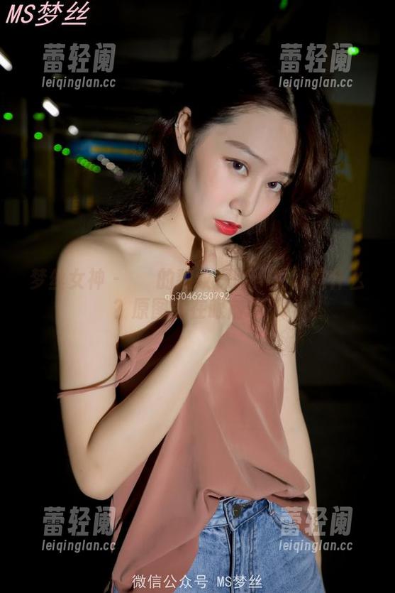 梦丝女神 - 玥玥的豹纹探险：福利是什么？原图就在眼前啊！