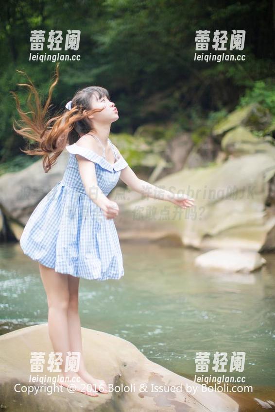 波萝社-许诺Sabrina 波萝社 - 直白一点:许诺Sabrina的JK写真全集,你敢点开吗?