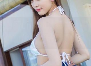 爱蜜社 – 莉莉Lily的泳装在线买，不知道的也得先悄悄学两招！