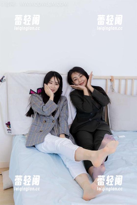 物恋传媒-嘉木 物恋传媒 - 嘉木和她的女友,这组写真得分用小心心来打!分享一下,让你们也感受下!