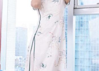 物恋传媒 – 免费照片，菜菜的少女模样让人想多看几眼。