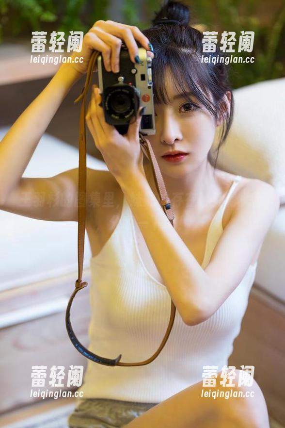王羽杉的图集里，妹妹的存在酥到骨头里，分享一下吧！