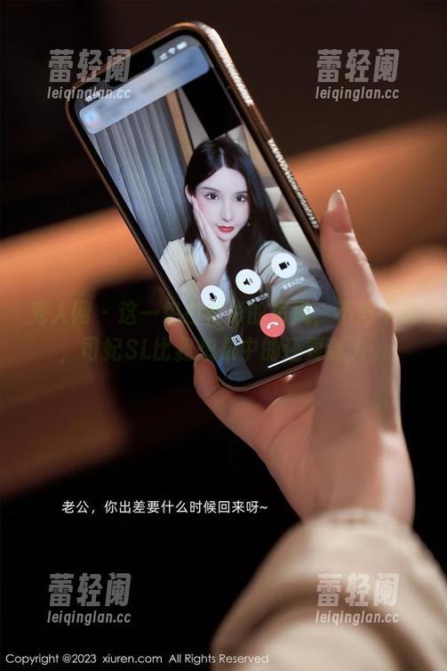 秀人网-司妃SL 秀人网 - 这一包白衬衫的写风,不得不说,司妃SL比我想象中的还要迷人。