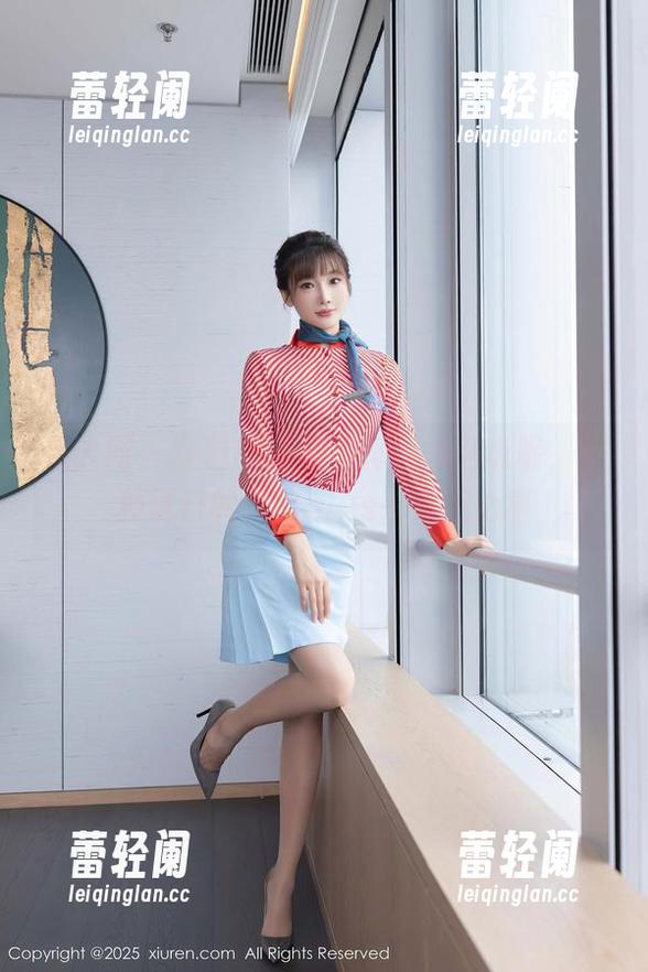 秀人网 - 安然的泳装写真，怎么说呢，一种夏日的轻松plus一点点心事