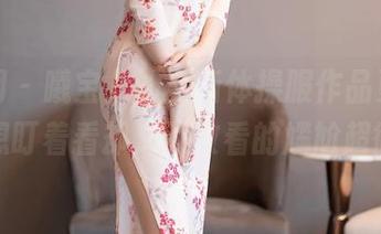 秀人网 – 曦宝儿的全新体操服作品更新，有种想盯着看却又不敢看的尴尬超微妙。