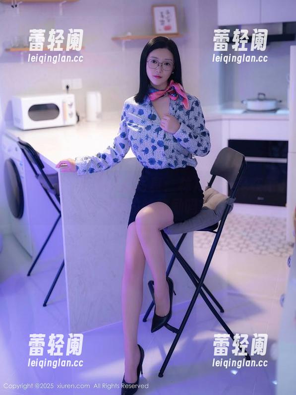 秀人网-林月月 秀人网 - 全套豹纹写真:林月月这是在给我上色拉的鼓励吗?