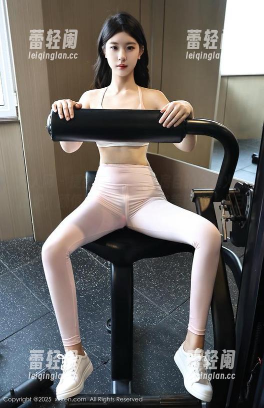 秀人网 - 捷报！江真真私房自拍合集火热出炉，颜值与outfits的完美搭配让人目不转睛。