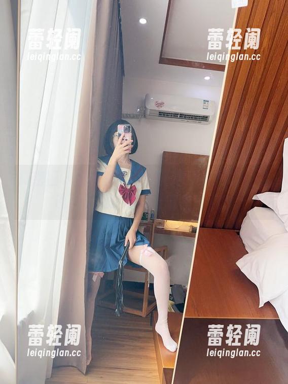 微密圈 - 胜利的小生活：水手裙写真，谁说只有出海的人才能有波浪？