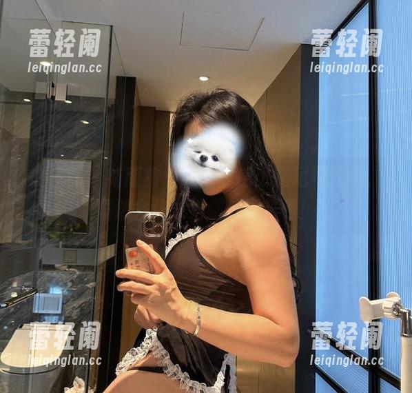 詹詹 微密圈 - 新版詹詹泳池蓝色比基尼写真集,竟然会让泳池都感到羞愧!