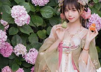 这是贰加六的千雪九尾，私房美图合集，注意，戴好眼镜再看，别醉了！