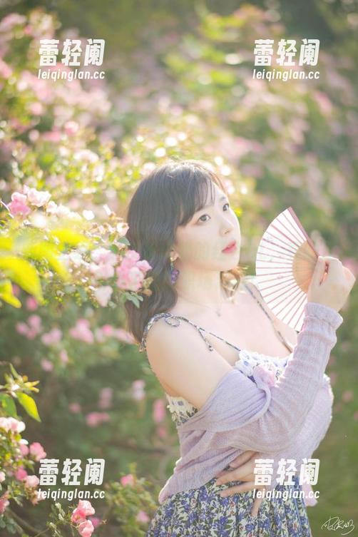 新图上线：超皮皮皮奶的红色OL，真的是引领了新的职场潮流！