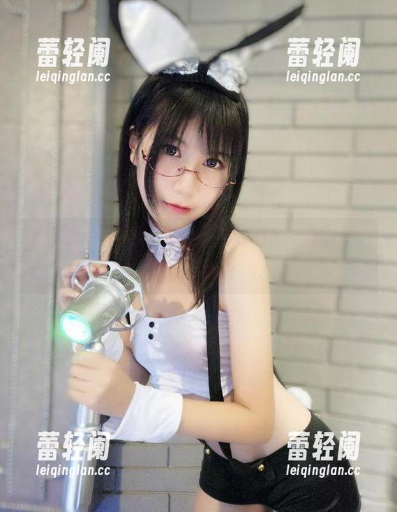 逐月Su的瑜伽：随意摆拍的照片合集，真有些意外