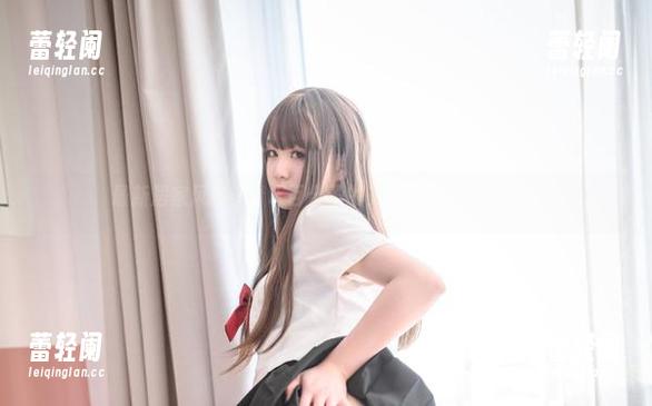 最新居家风格，青水百合子的美图连败你的眼球。