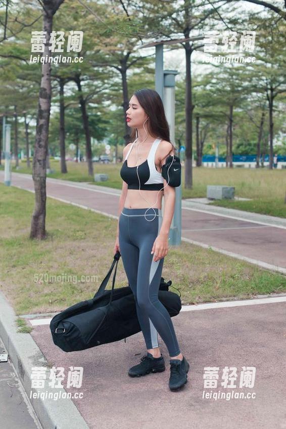 魔镜街拍 - 曼曼的裸足印记：高清套图，让你的眼睛和心都来次旅行！